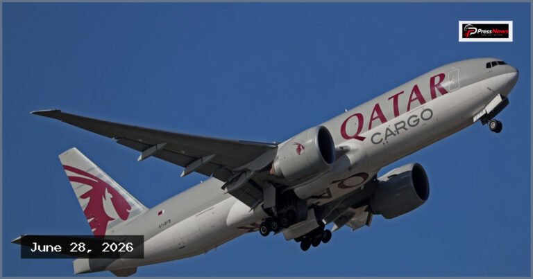 Boeing 777 Spotted Performing Extremely Low Flyover at Texas Airfield